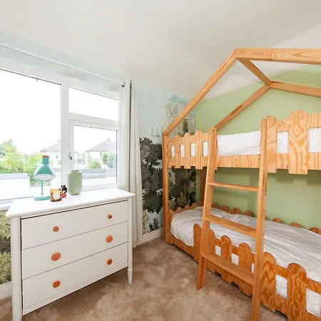 Amazing 2bdr House Close To The August Deals בית נופש דבלין