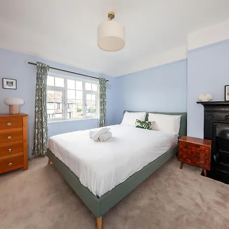 Amazing 2bdr House Close To The August Deals * Dublin